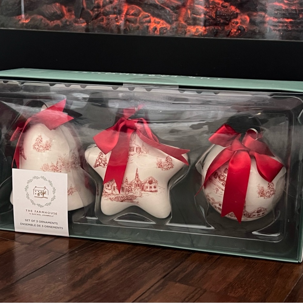 Rachel Ashwell Farmhouse Holiday Ornament Set with Red Ribbons